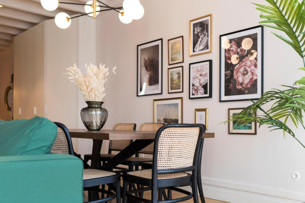 Mouzinho Luxury 3Br Flat L 5 Min Walk To Ribeira By Lovelystay Porto Ngoại thất bức ảnh