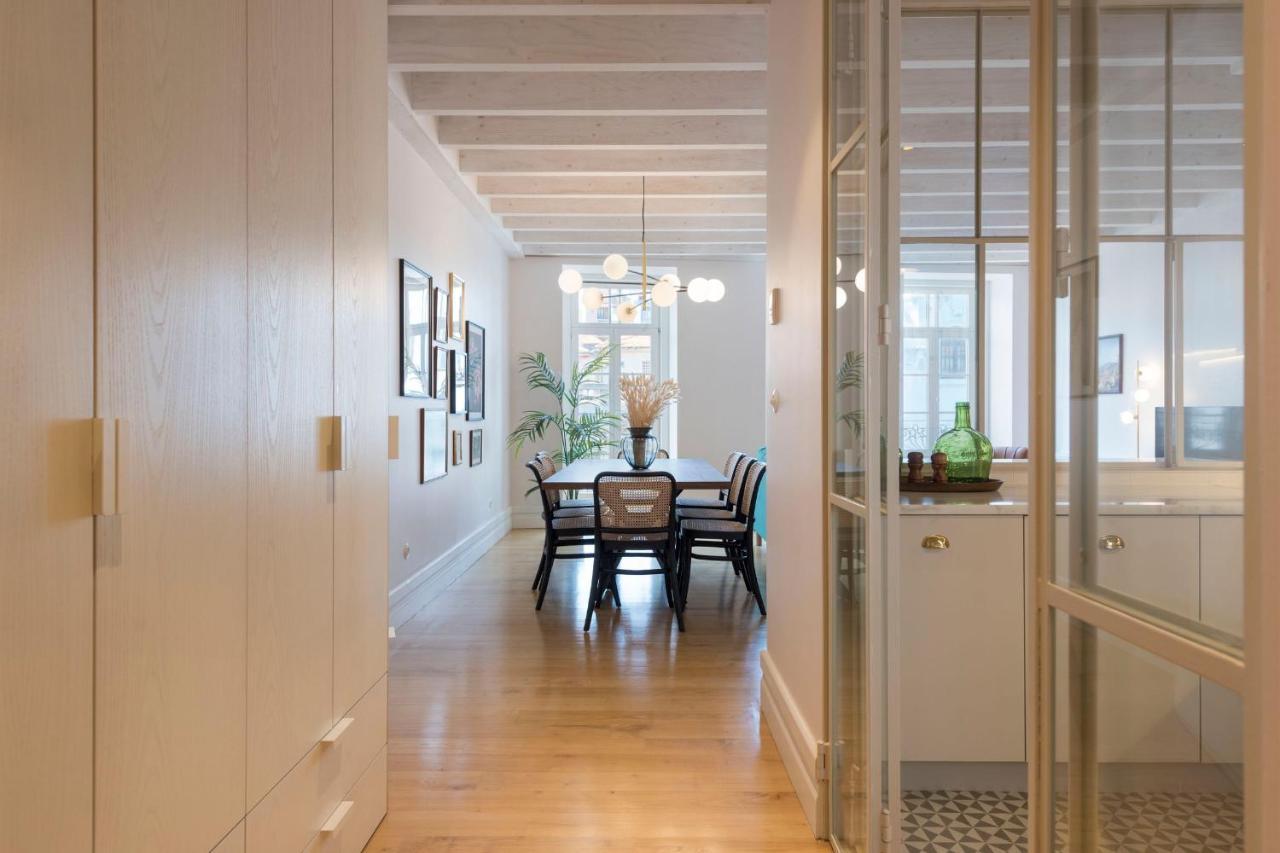 Mouzinho Luxury 3Br Flat L 5 Min Walk To Ribeira By Lovelystay Porto Ngoại thất bức ảnh